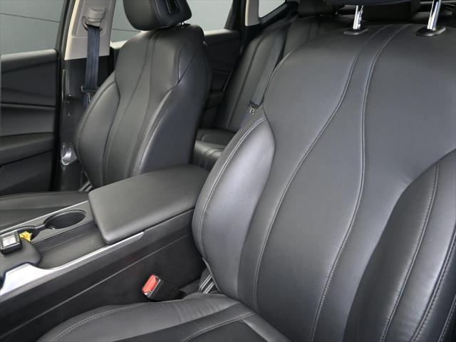 Photo of 2023 Lunar Silver Metallic Acura TLX