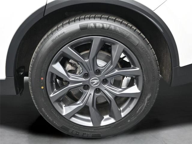 Photo of 2024 Platinum White Pearl Acura MDX