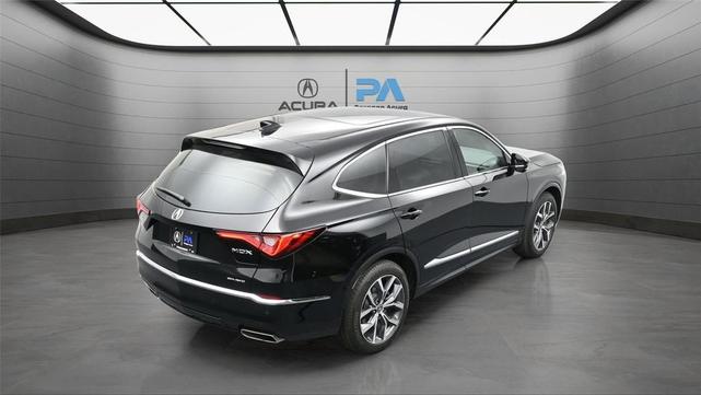 Photo of 2024 Majestic Black Pearl Acura MDX