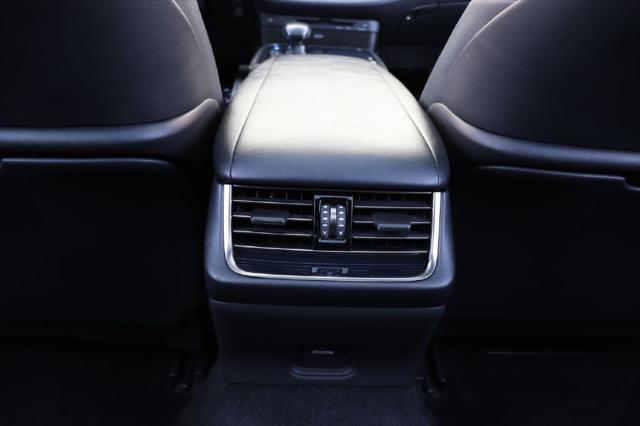 Photo of 2018 WHITE Lexus LS 500