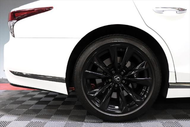 Photo of 2018 WHITE Lexus LS 500