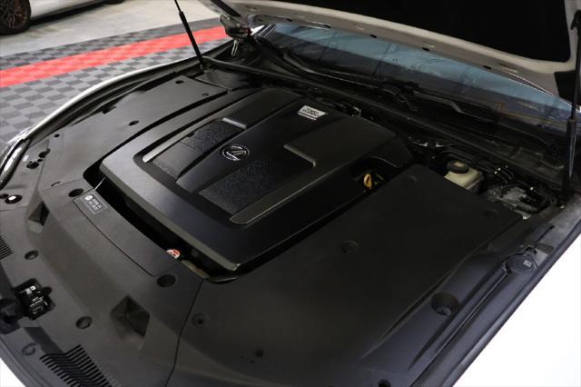 Photo of 2018 WHITE Lexus LS 500