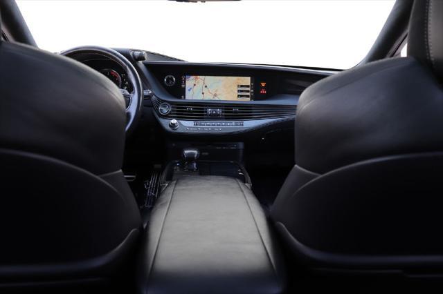 Photo of 2018 WHITE Lexus LS 500
