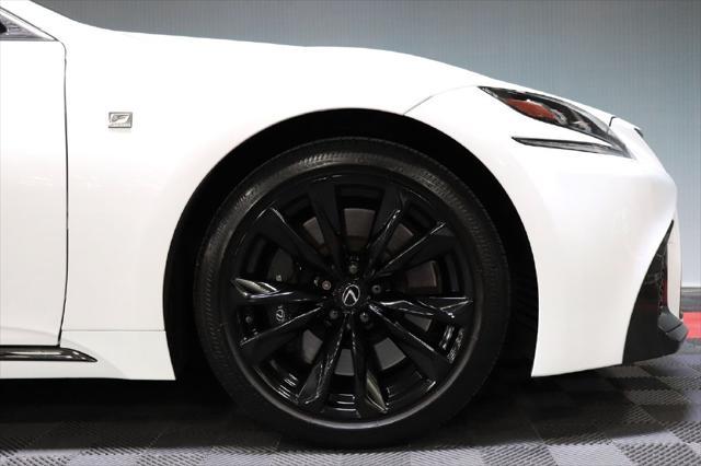 Photo of 2018 WHITE Lexus LS 500
