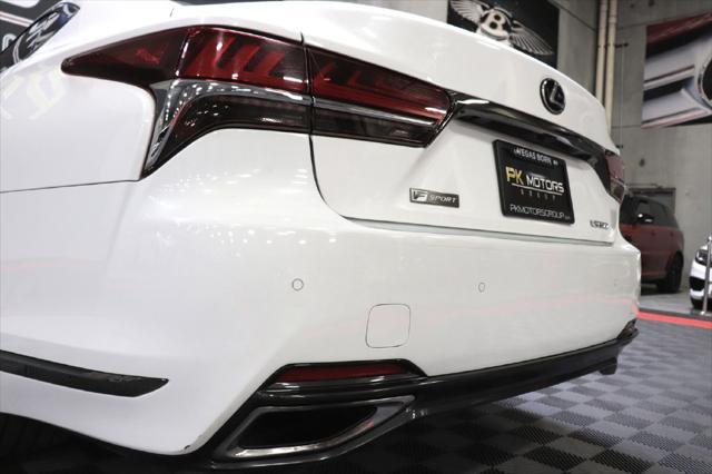 Photo of 2018 WHITE Lexus LS 500
