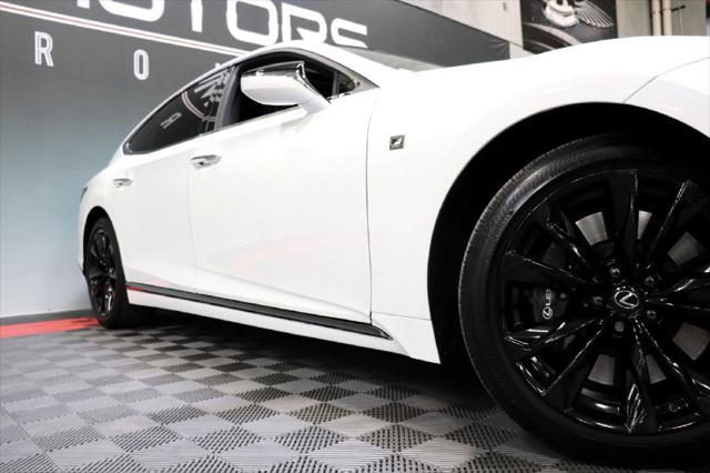 Photo of 2018 WHITE Lexus LS 500