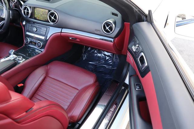 Photo of 2020 WHITE Mercedes-Benz SL 450