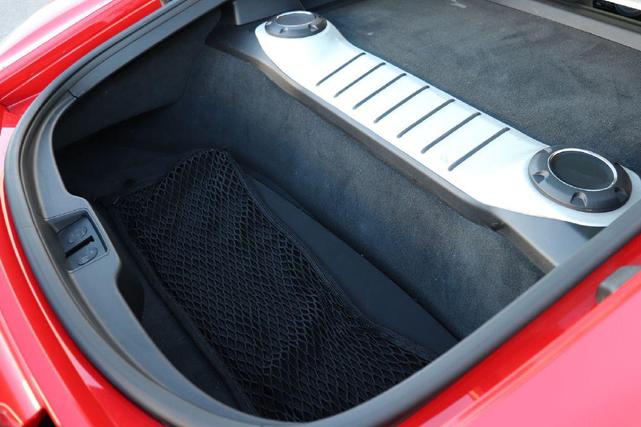 Photo of 2014 RED Porsche Cayman