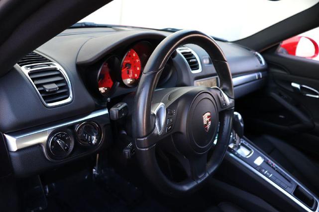 Photo of 2014 RED Porsche Cayman
