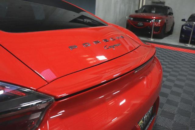 Photo of 2014 RED Porsche Cayman