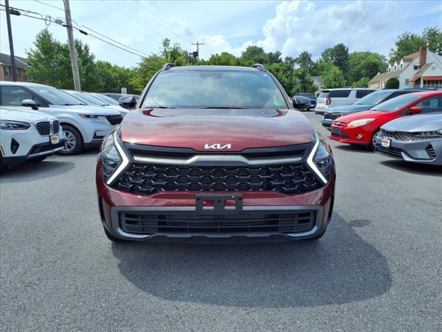Photo of 2024 Dawning Red Kia Sportage