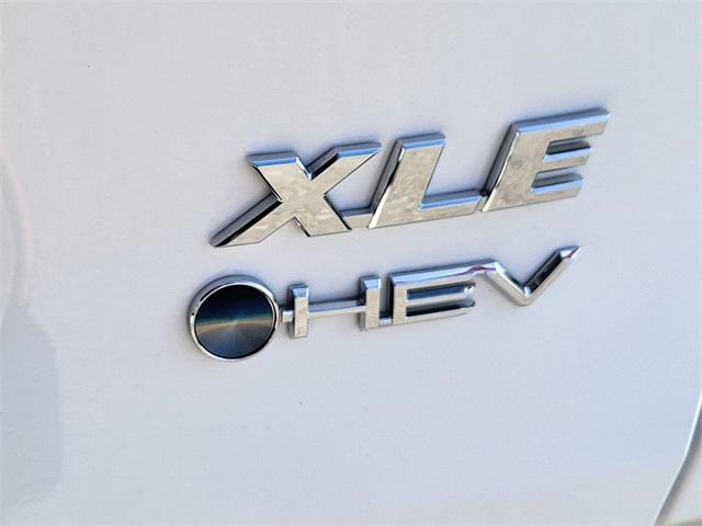 Photo of 2025 Ice Cap Toyota RAV4 Hybrid