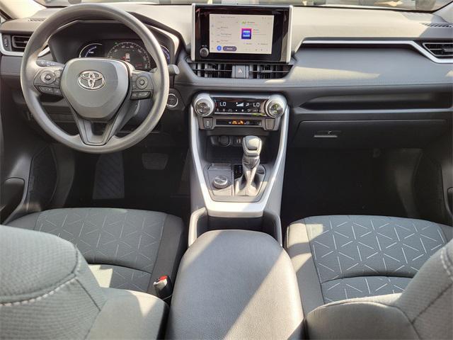 Photo of 2025 Ice Cap Toyota RAV4 Hybrid