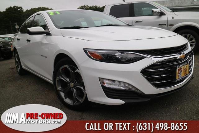 Photo of 2021 Summit White Chevrolet Malibu