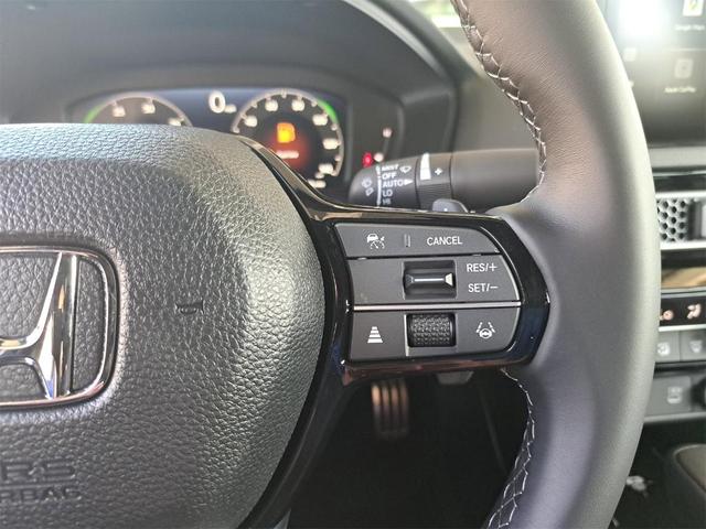 Photo of 2026 Urban Gray Pearl Honda Civic Hybrid