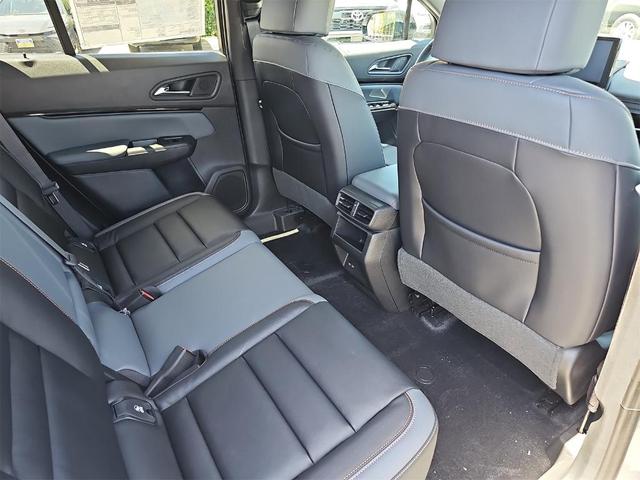 Photo of 2025 Mercury Silver Metallic Honda Prologue