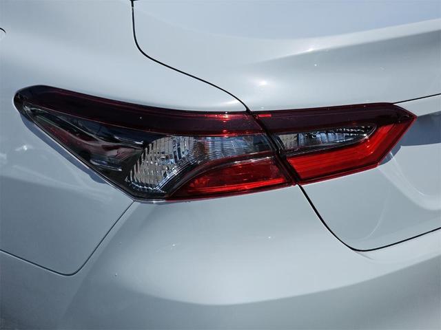 Photo of 2023 Wind Chill Pearl Toyota Camry