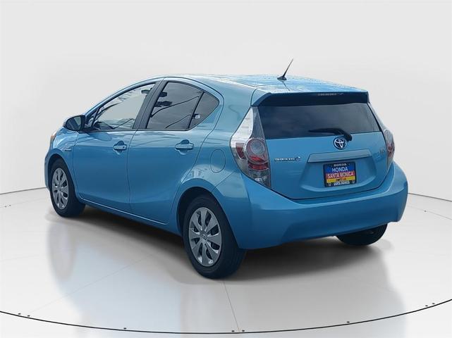 Photo of 2014 Summer Rain Metallic Toyota Prius c