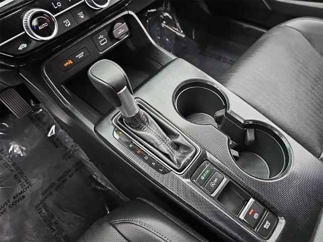 Photo of 2024 Meteorite Gray Metallic Honda Civic
