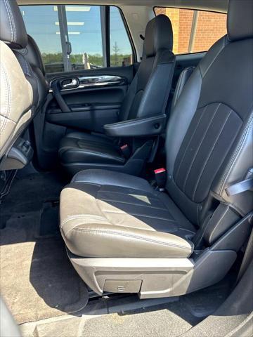 Photo of 2016 Ebony Twilight Metallic Buick Enclave
