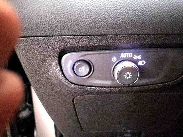 Photo of 2025 WHITE Buick Encore GX
