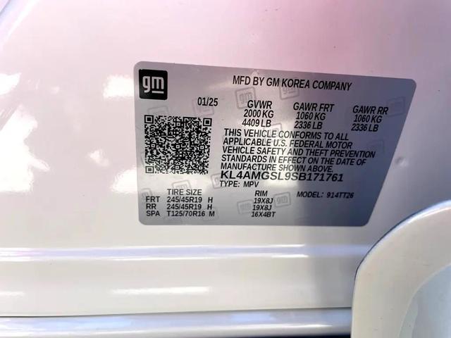 Photo of 2025 WHITE Buick Encore GX