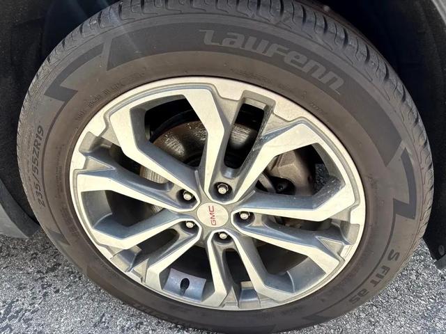 Photo of 2019 GRAY GMC Terrain