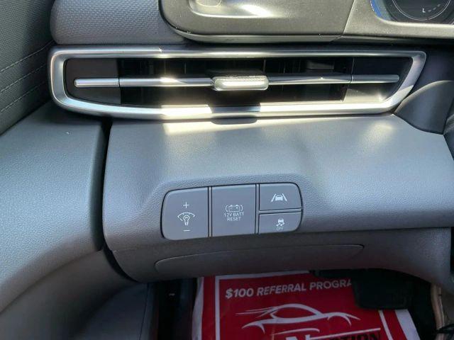 Photo of 2021 Gray Hyundai ELANTRA HEV