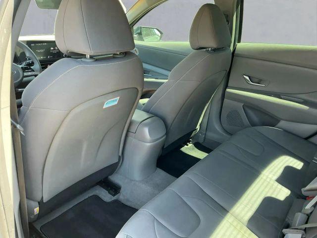 Photo of 2021 Gray Hyundai ELANTRA HEV