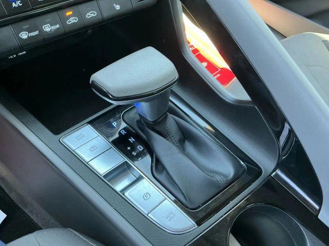 Photo of 2021 Gray Hyundai ELANTRA HEV