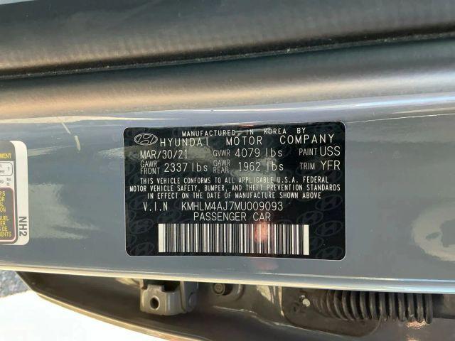 Photo of 2021 Gray Hyundai ELANTRA HEV