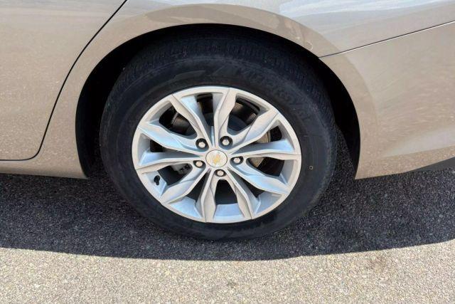 Photo of 2023 Gray Chevrolet Malibu