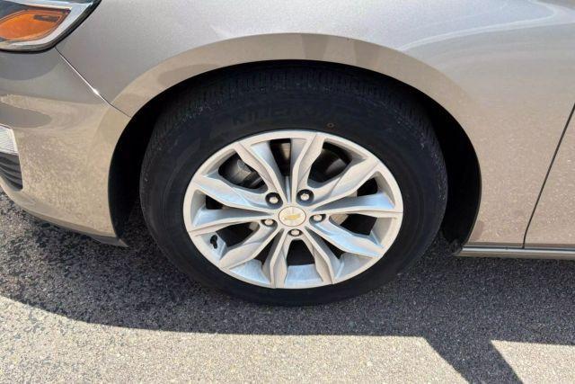 Photo of 2023 Gray Chevrolet Malibu