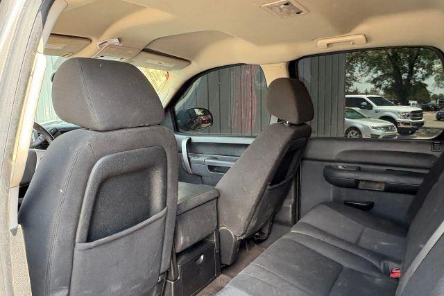 Photo of 2013 Gray Chevrolet Silverado 1500