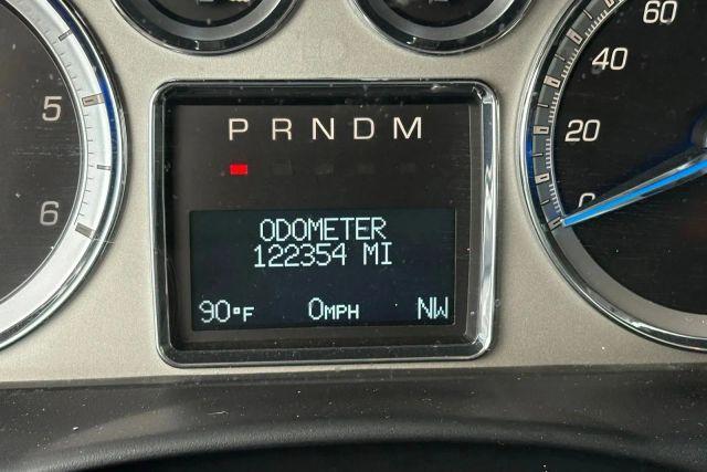 Photo of 2013 Silver Cadillac Escalade