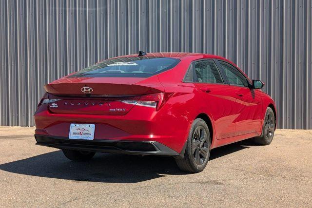Photo of 2022 Red Hyundai ELANTRA HEV