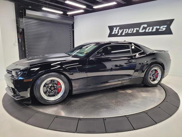 Photo of 2015 Black Chevrolet Camaro