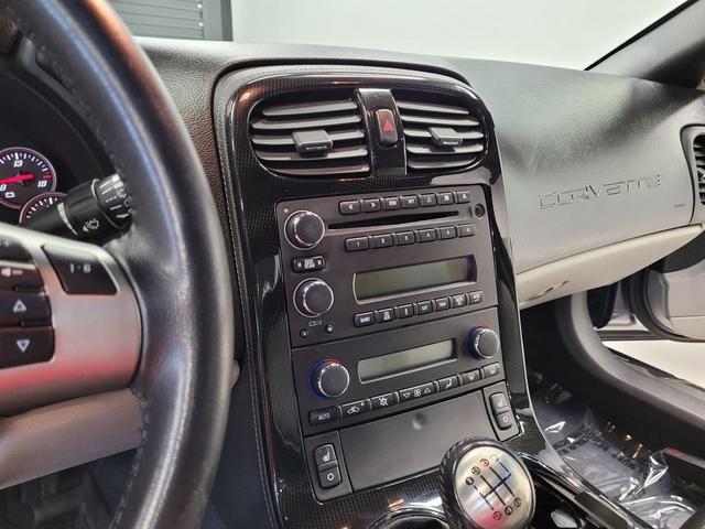 Photo of 2009 Cyber Gray Metallic Chevrolet Corvette