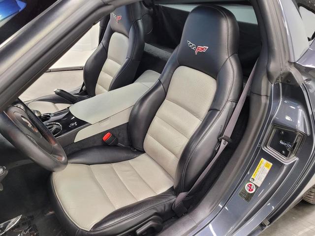 Photo of 2009 Cyber Gray Metallic Chevrolet Corvette