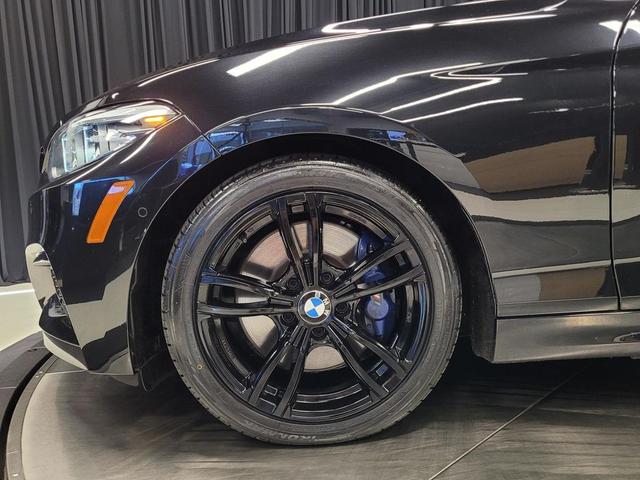 Photo of 2018 Black Sapphire Metallic BMW M240