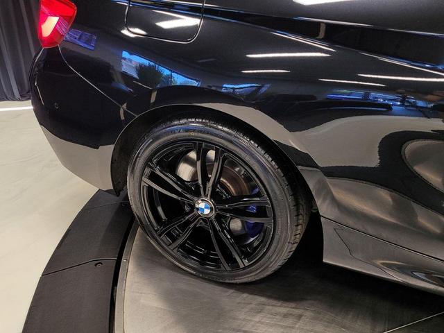 Photo of 2018 Black Sapphire Metallic BMW M240