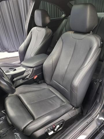 Photo of 2018 Black Sapphire Metallic BMW M240