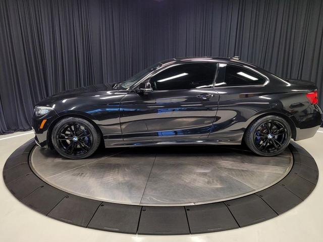 Photo of 2018 Black Sapphire Metallic BMW M240