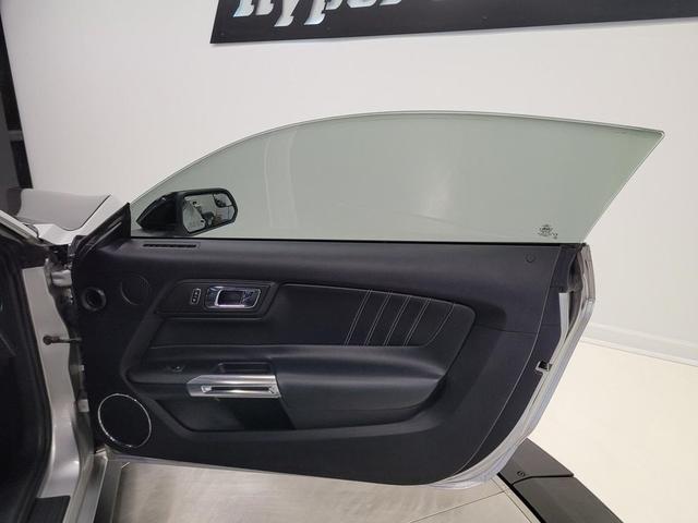 Photo of 2015 Ingot Silver Ford Mustang