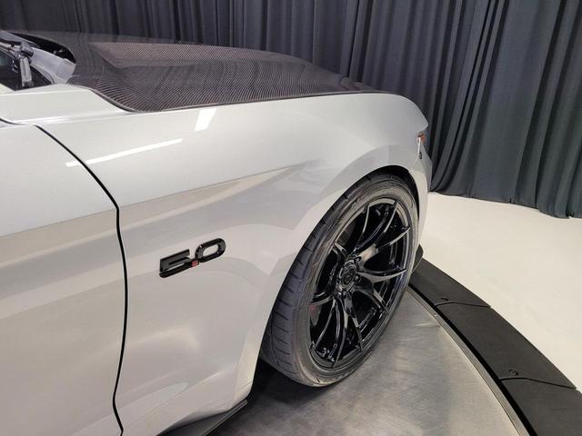 Photo of 2015 Ingot Silver Ford Mustang
