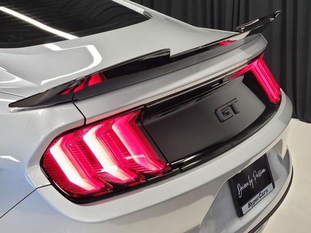 Photo of 2015 Ingot Silver Ford Mustang