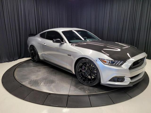 Photo of 2015 Ingot Silver Ford Mustang