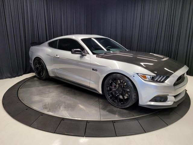 Photo of 2015 Ingot Silver Ford Mustang
