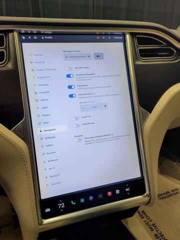 Photo of 2018 Gray Tesla Model S