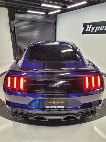 Photo of 2019 Blue Ford Mustang